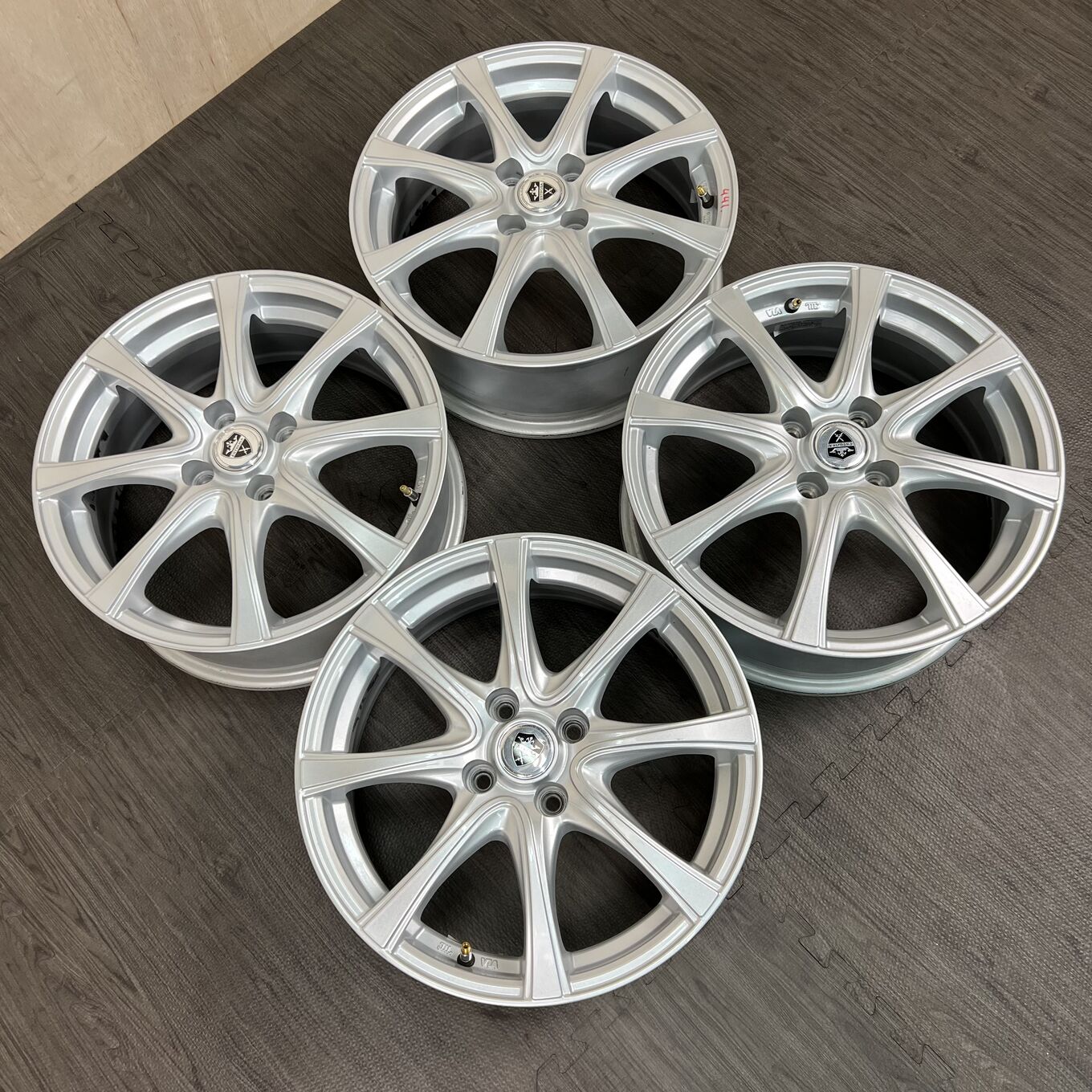 Yokohama ICE GUARD IG60 215/60 R16, фото 6