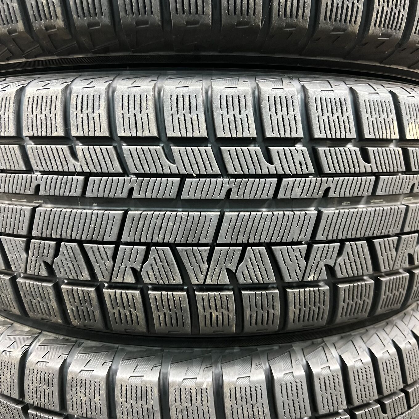 Yokohama ICE GUARD IG60 215/60 R16, фото 4