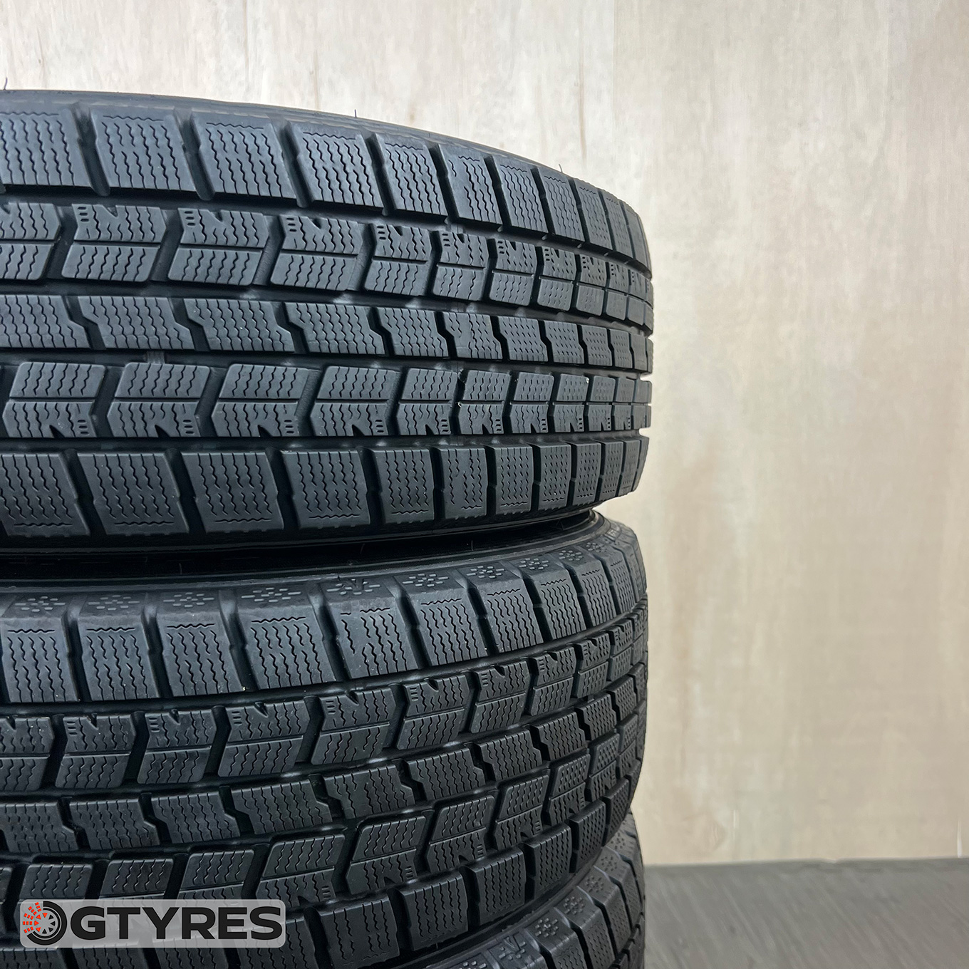 Goodyear ICE NAVI 7 205/60 R16, фото 4