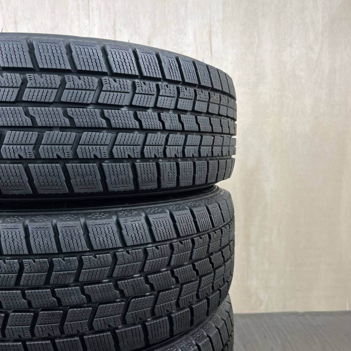 Goodyear ICE NAVI 7 205/60 R16, фото 6