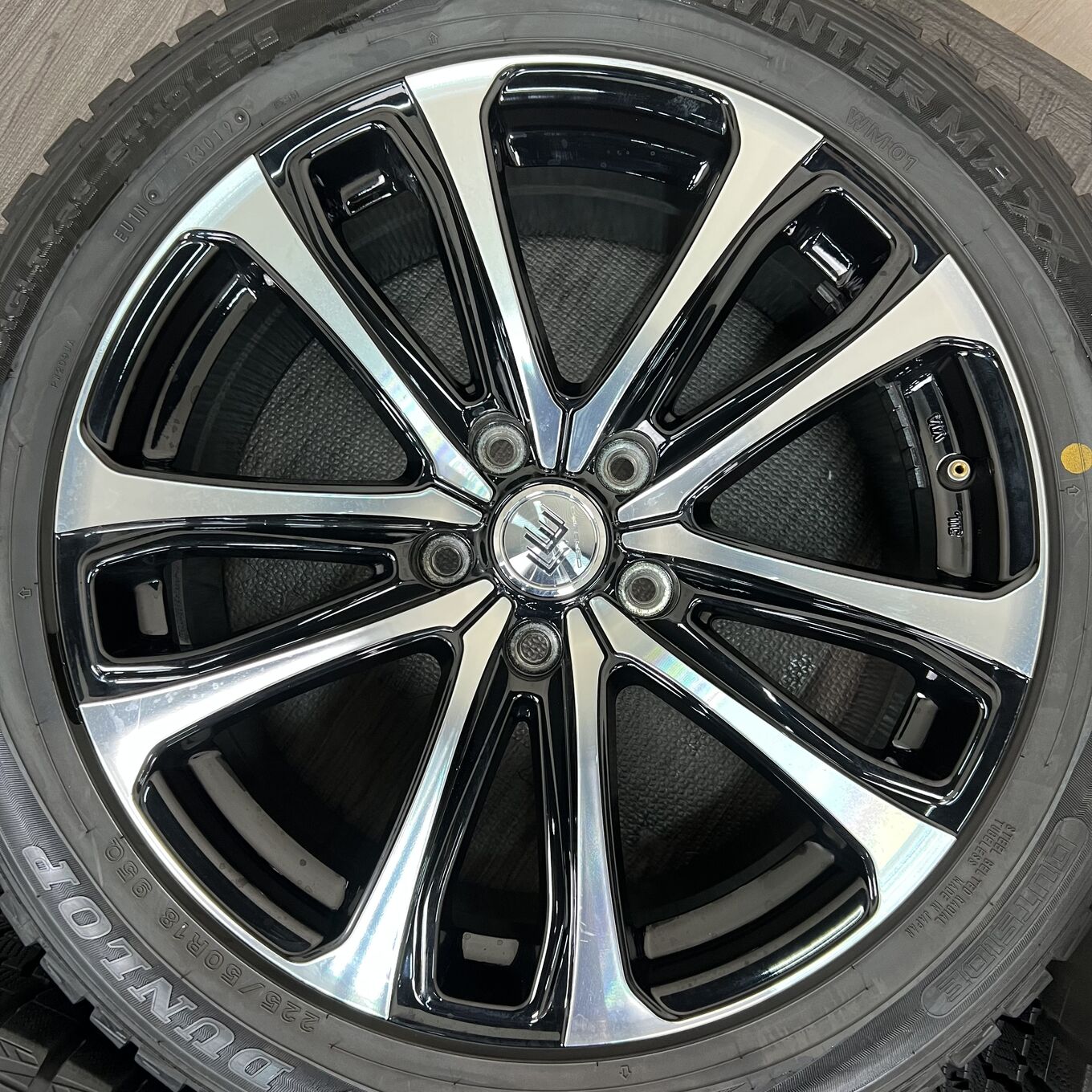 Dunlop CEREBRO LF5 225/50 R18, фото 4