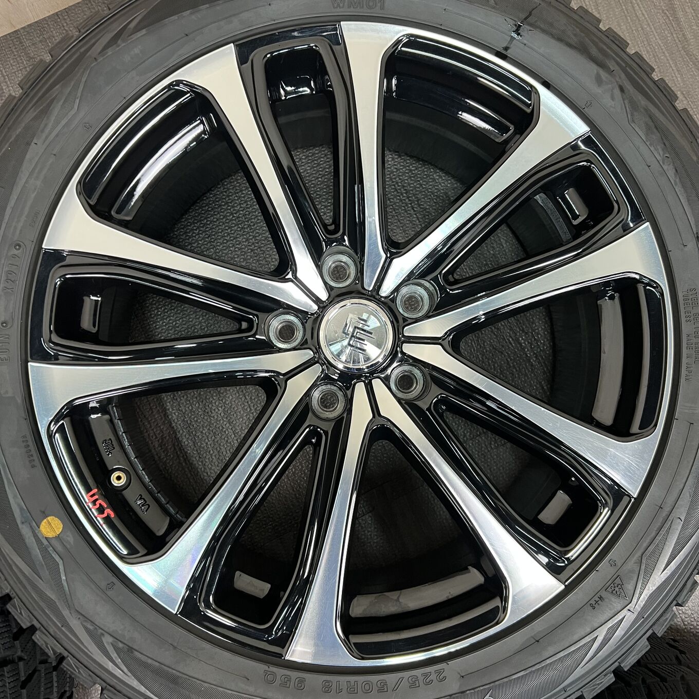Dunlop CEREBRO LF5 225/50 R18, фото 5