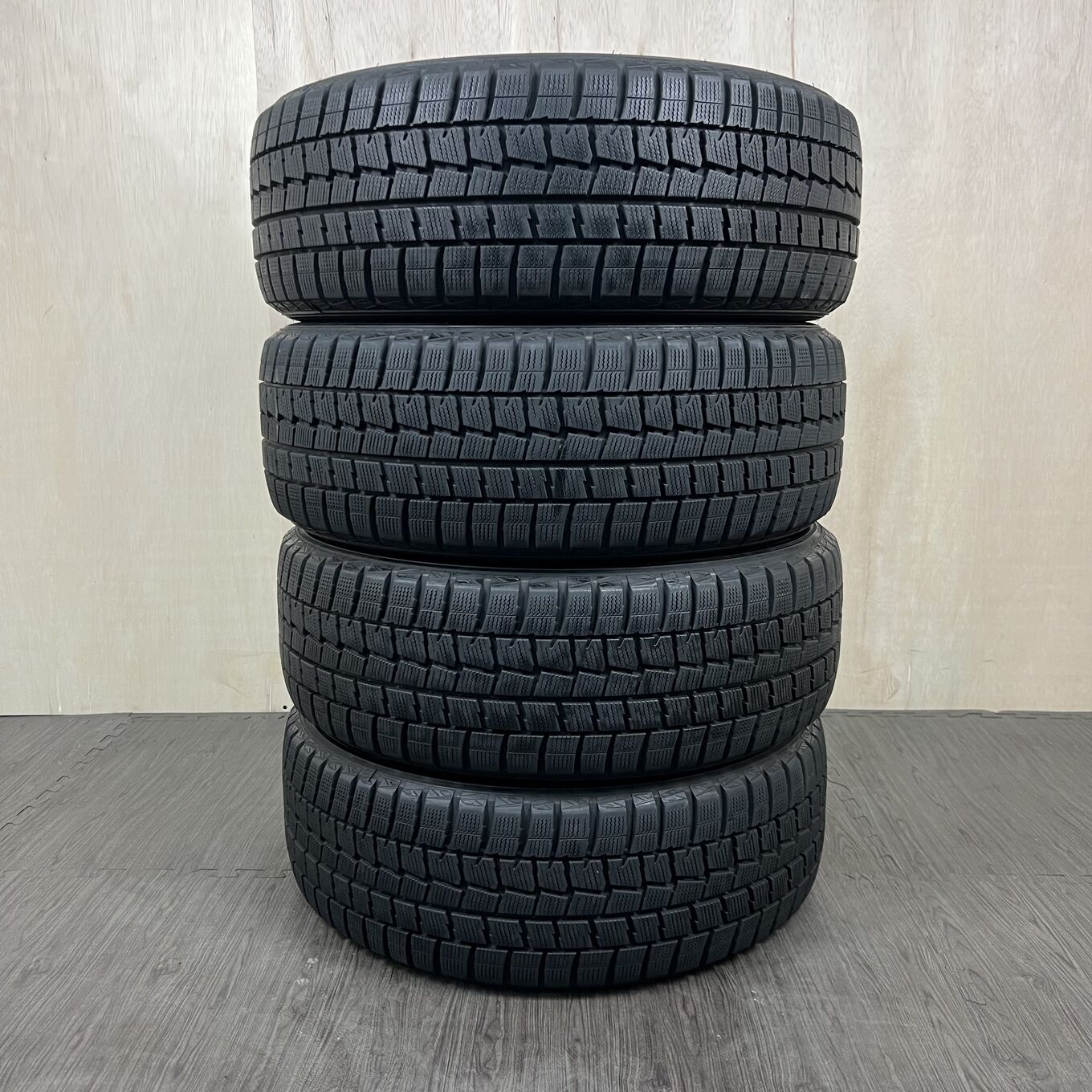225/50 R18 Dunlop WINTER MAXX WM01 — 21 100 ¥/комплект