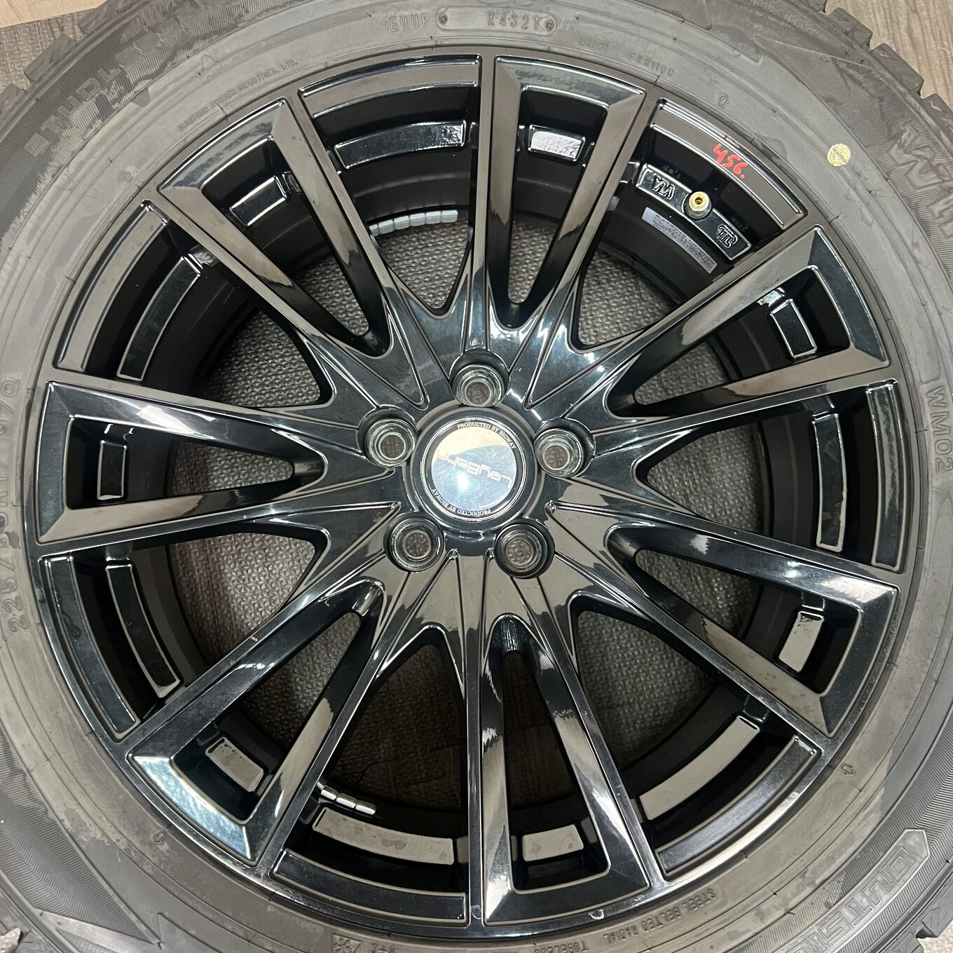 Dunlop LEYBAHN 225/55 R17, фото 5