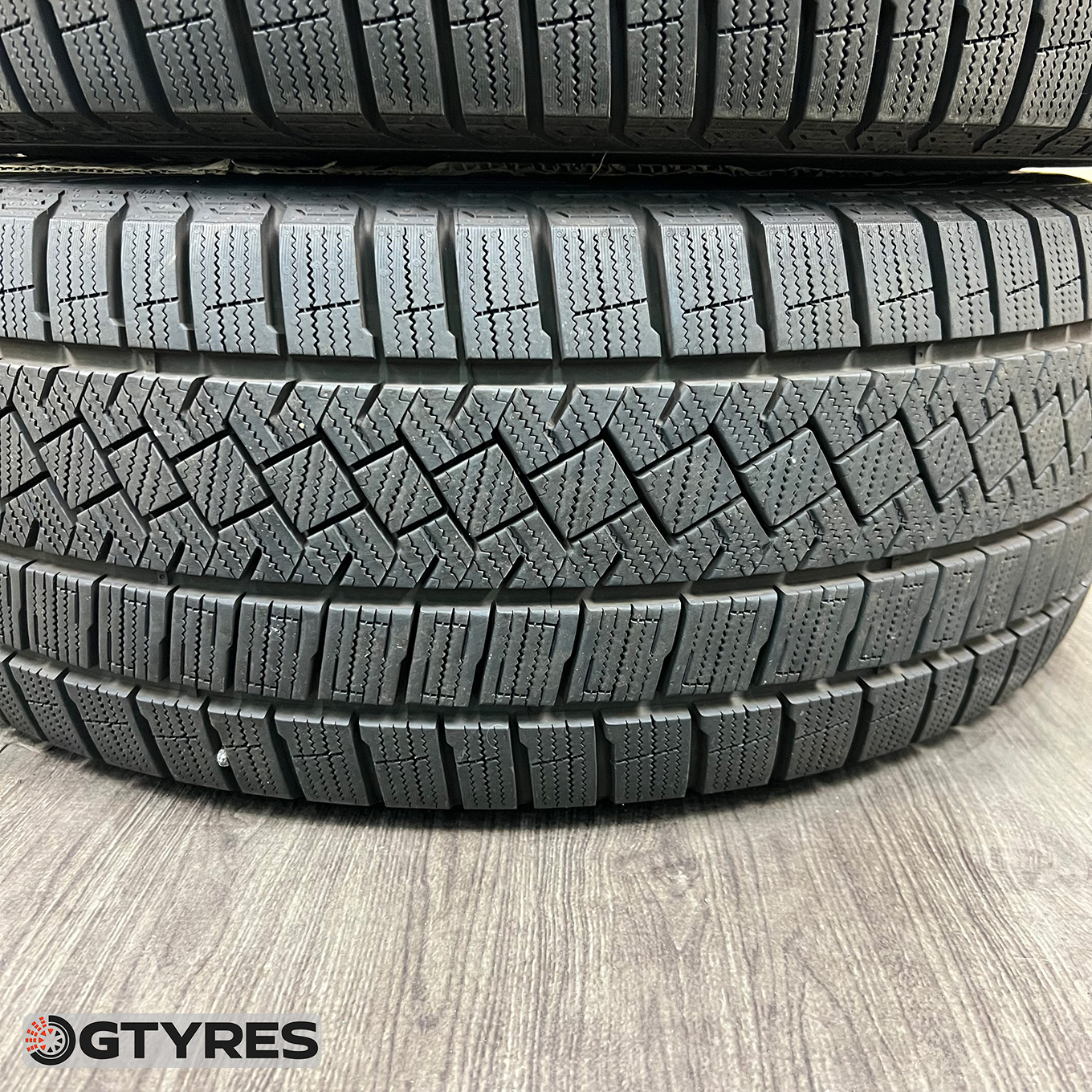 Pirelli ICE ZERO 245/40 R19, фото 2