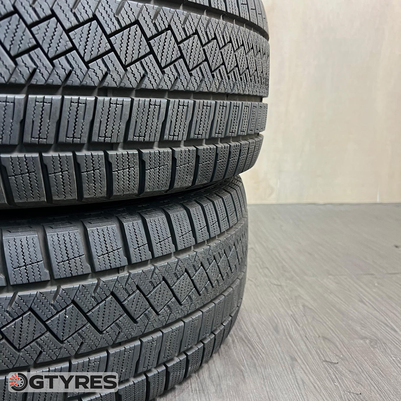 Pirelli ICE ZERO 245/40 R19, фото 5