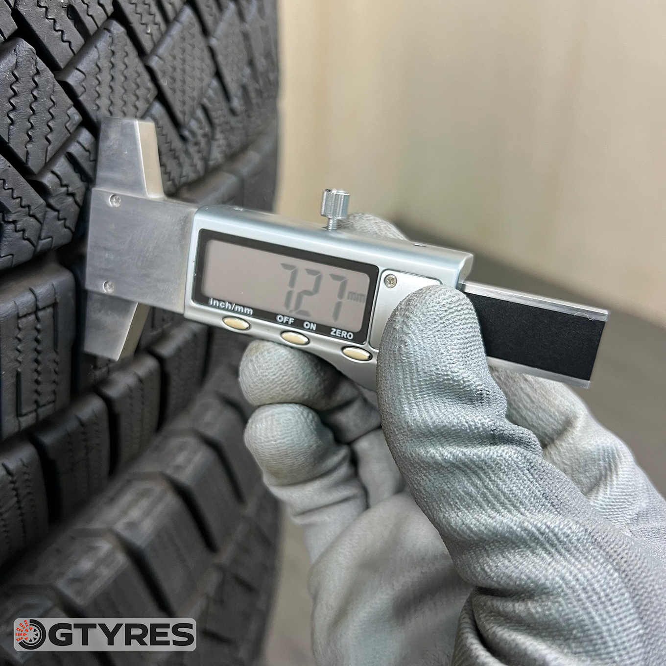 Pirelli ICE ZERO 245/40 R19, фото 6