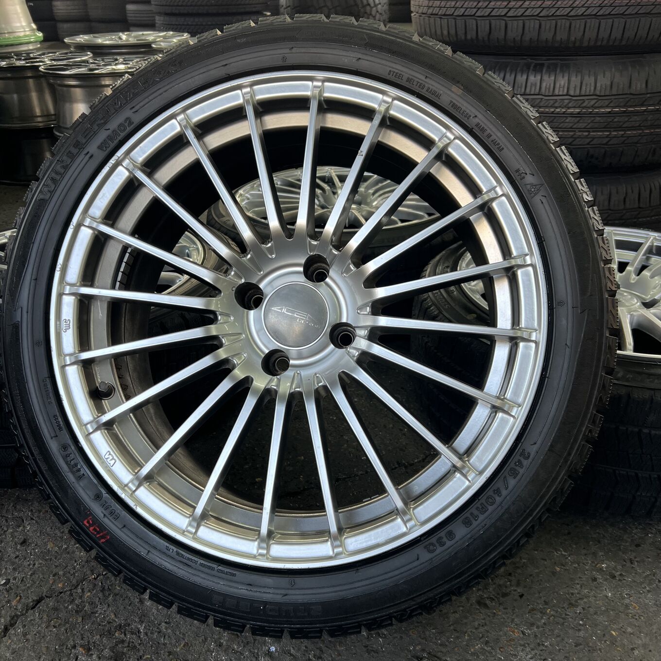 Bridgestone BLIZZAK VRX2 225/40 R18, фото 6