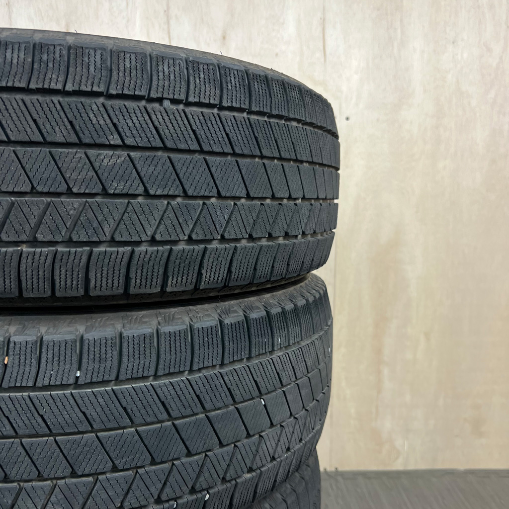 Bridgestone BLIZZAK VRX3 205/55 R16, фото 4