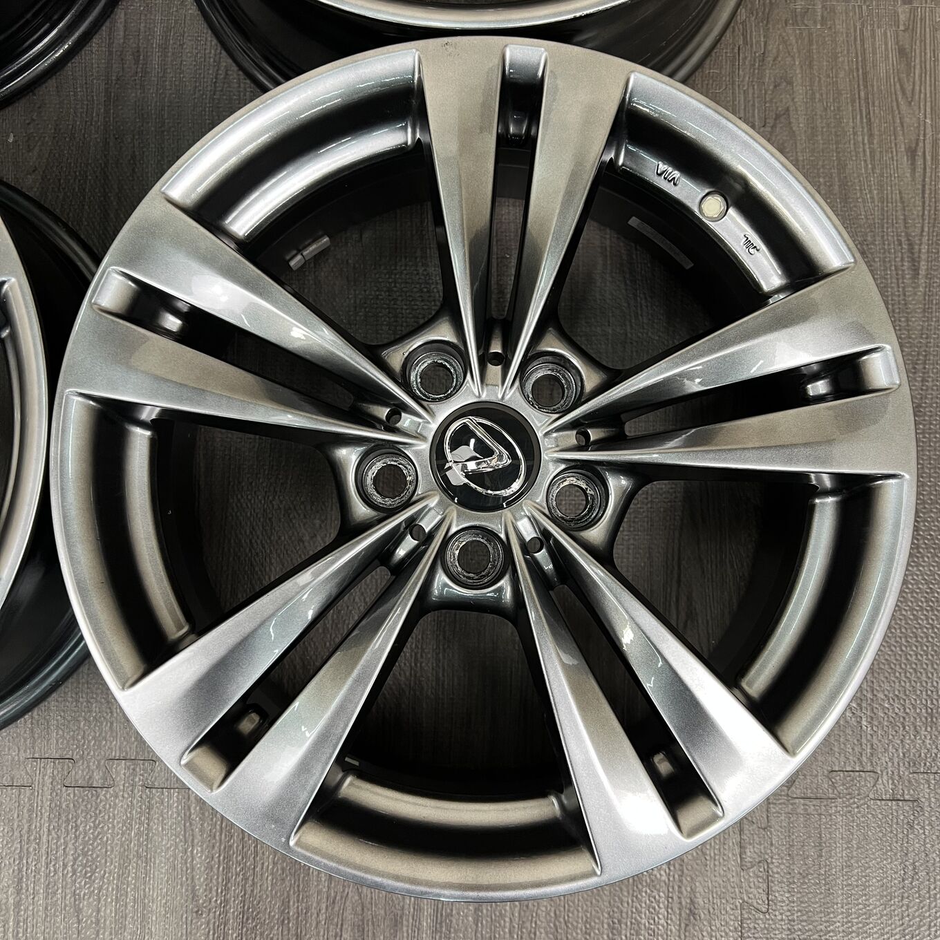 NX200T R17 7J ET45 5x114.3, фото 3