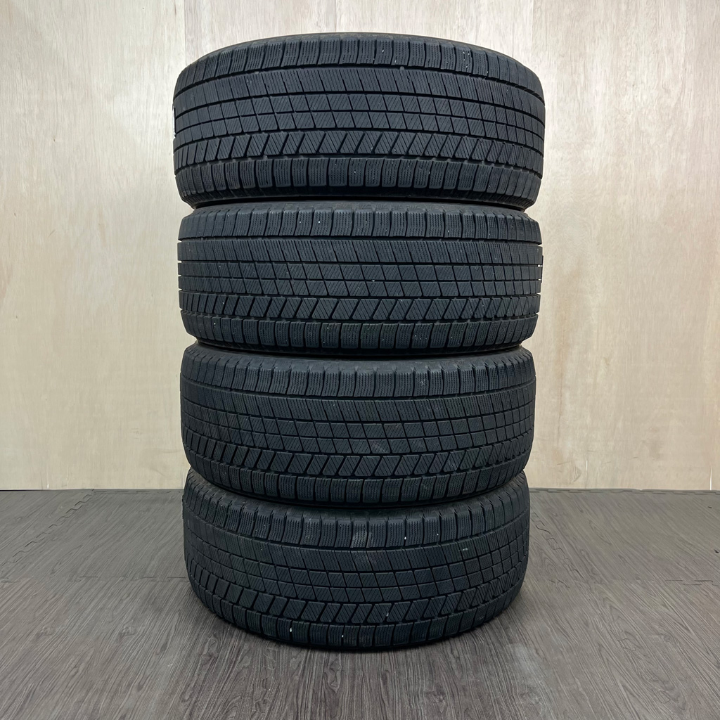Bridgestone BLIZZAK VRX3 235/50 R18, фото 3