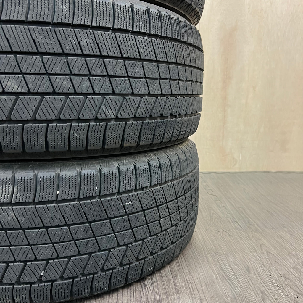 Bridgestone BLIZZAK VRX3 235/50 R18, фото 5