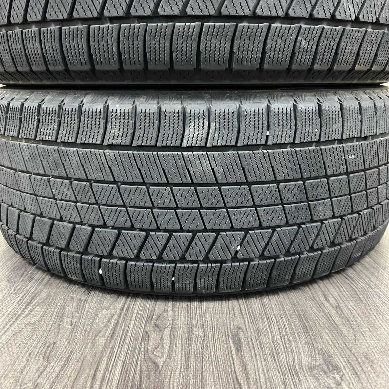 Bridgestone BLIZZAK VRX3 235/50 R18, фото 5
