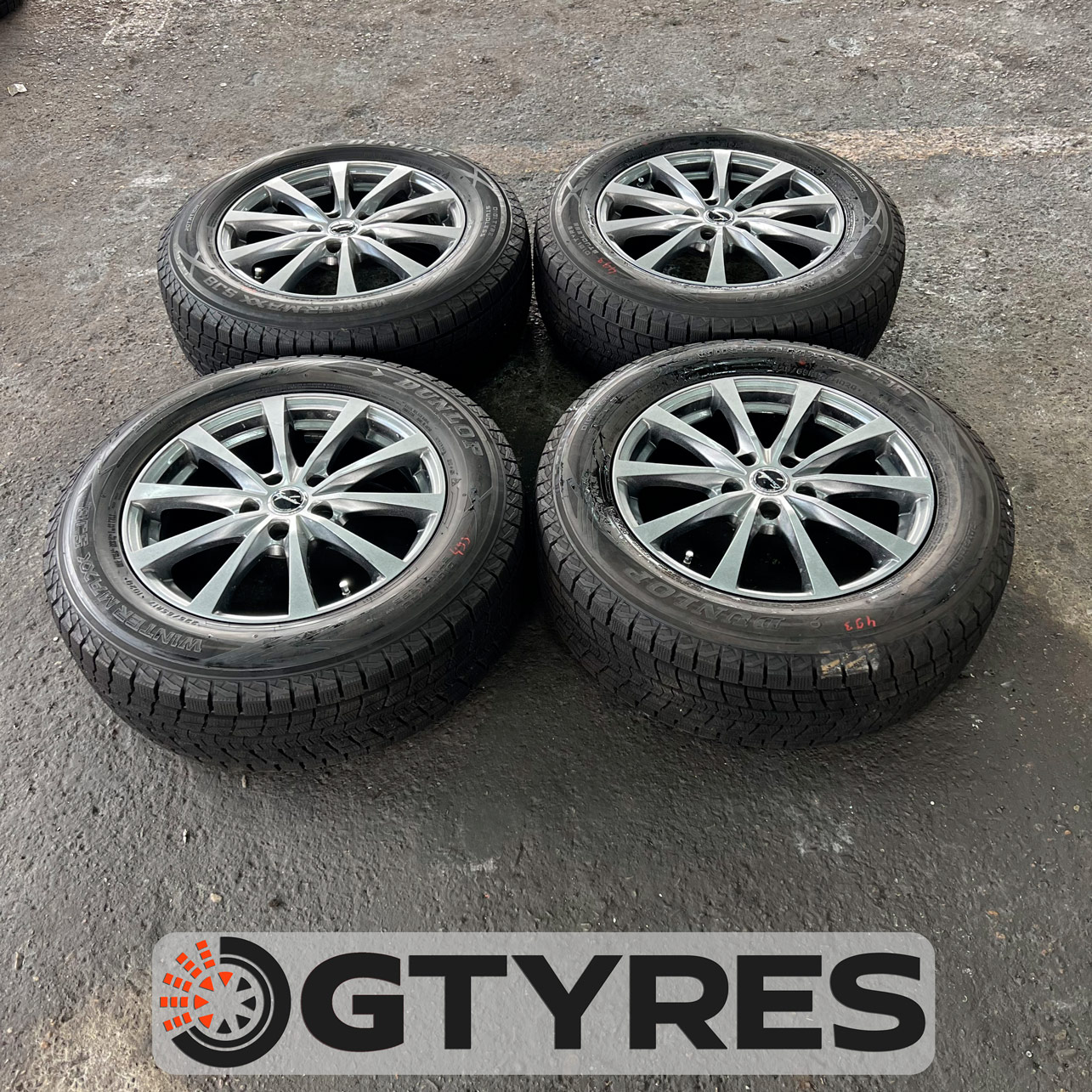 225/65 R17 Dunlop WINTER MAXX SJ8 — 33 752 ¥/комплект