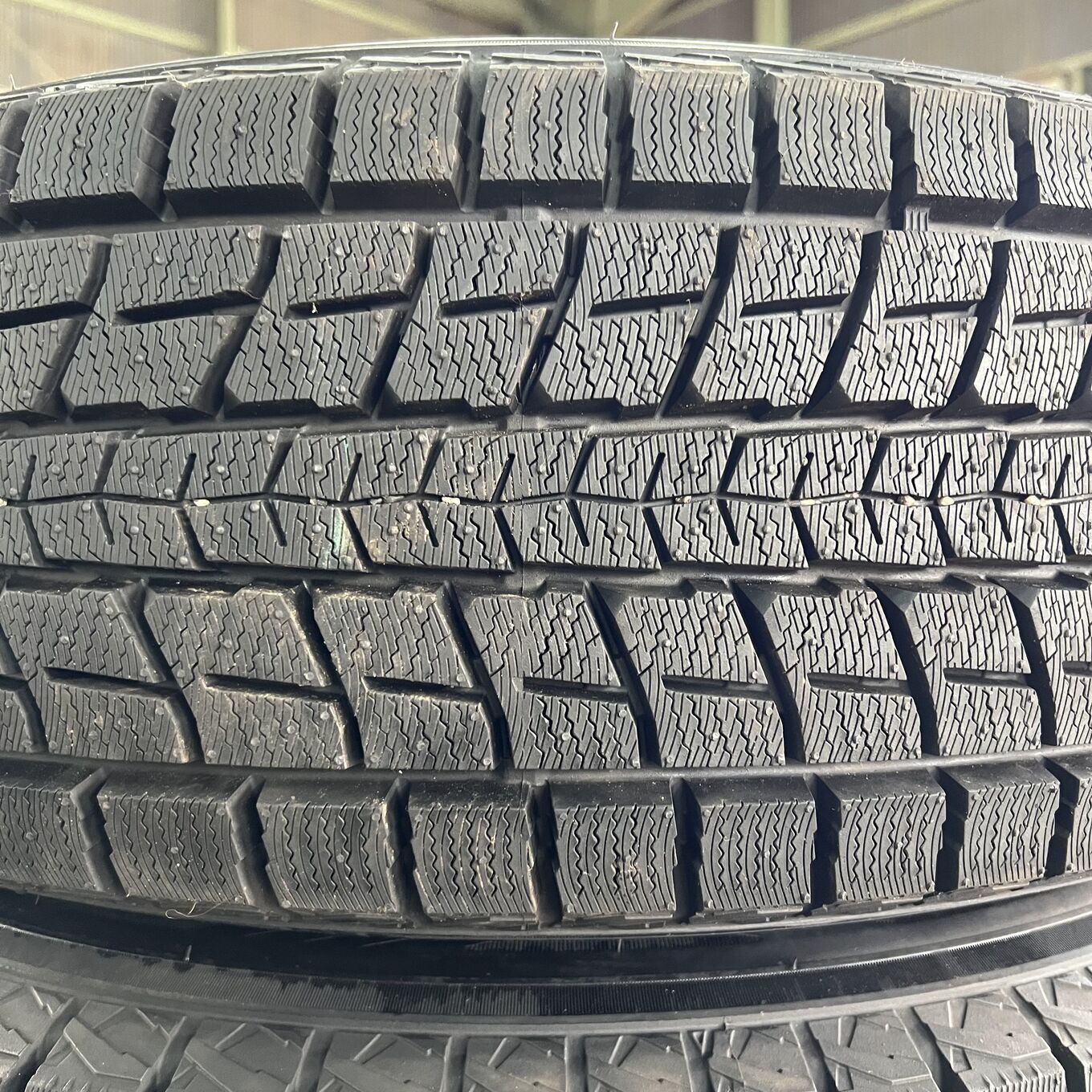 Dunlop WINTER MAXX SJ8 225/65 R17, фото 2