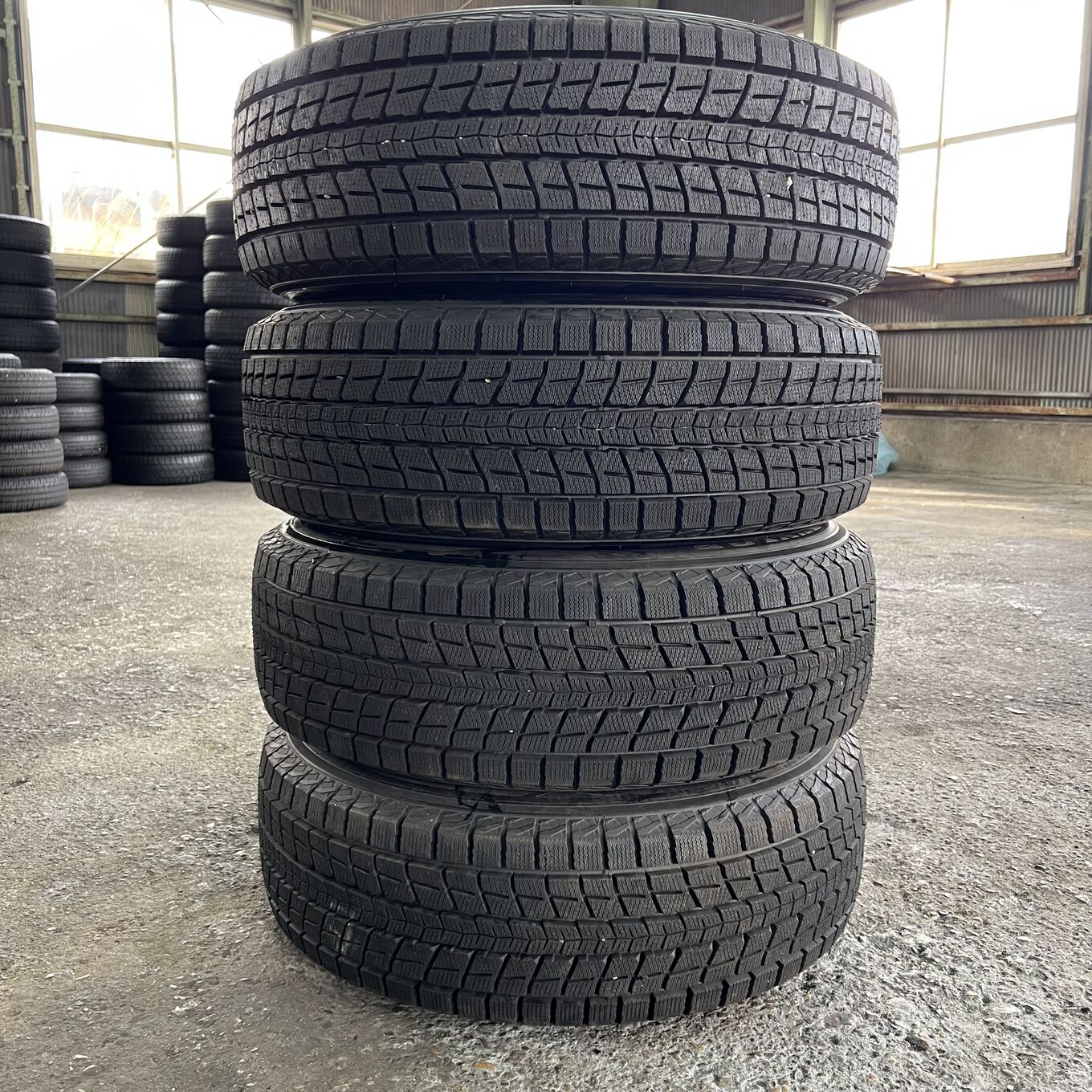 225/65 R17 Dunlop WINTER MAXX SJ8 — 16 900 ¥/комплект