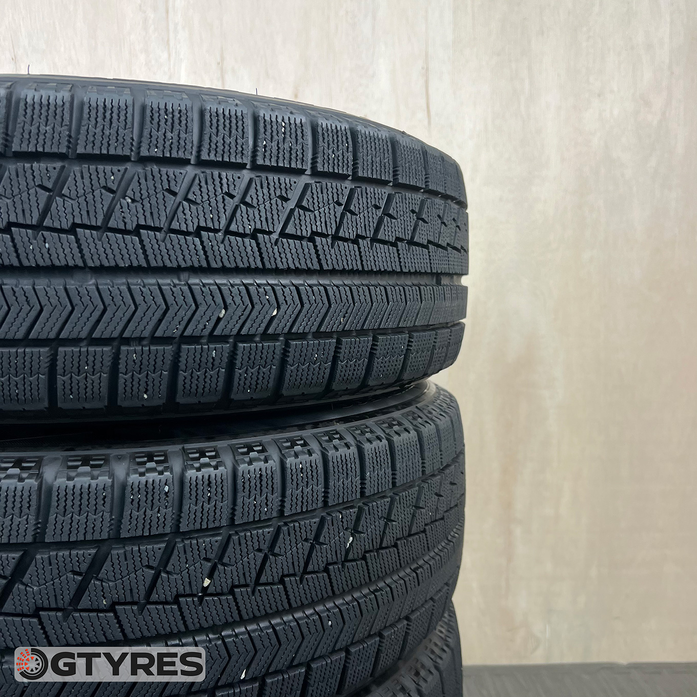 Bridgestone BLIZZAK VRX 215/65 R16, фото 4
