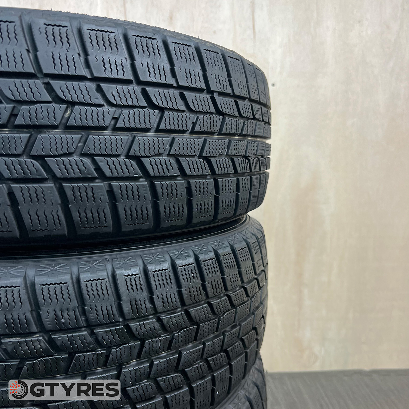 Goodyear ICE NAVI 6 205/55 R16, фото 4
