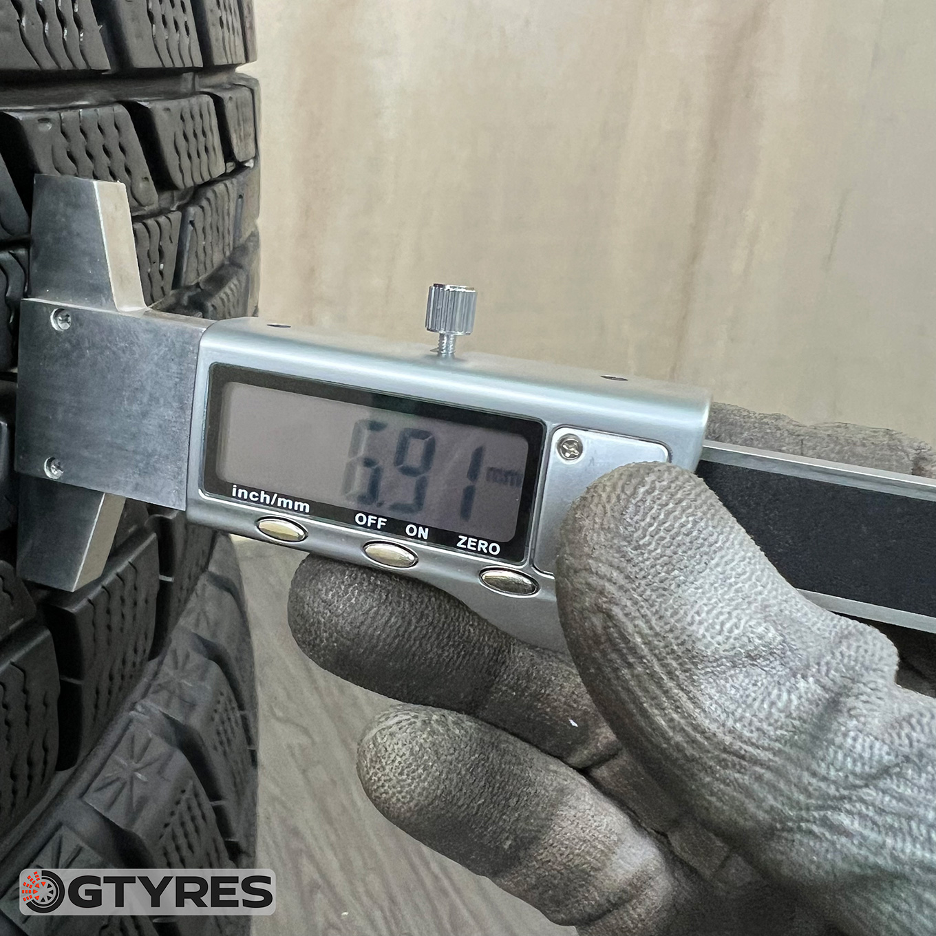 Goodyear ICE NAVI 6 205/55 R16, фото 6