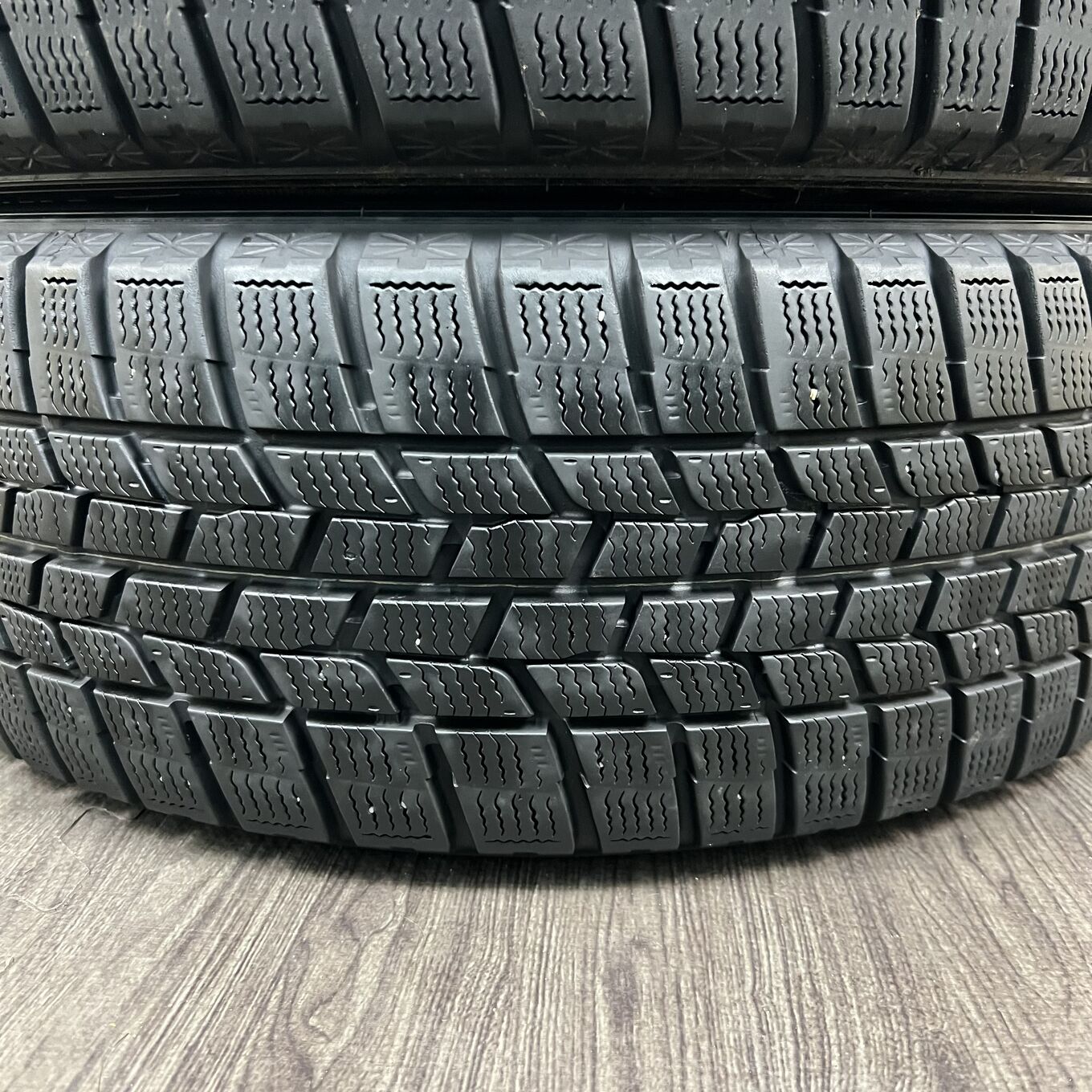 Goodyear ICE NAVI 6 205/55 R16, фото 5