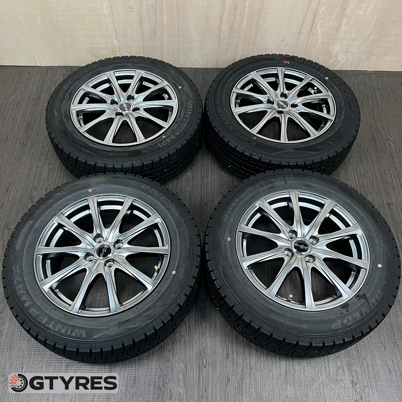 195/65 R16 Dunlop WINTERMAXX WM02 — 36 000 ¥/комплект