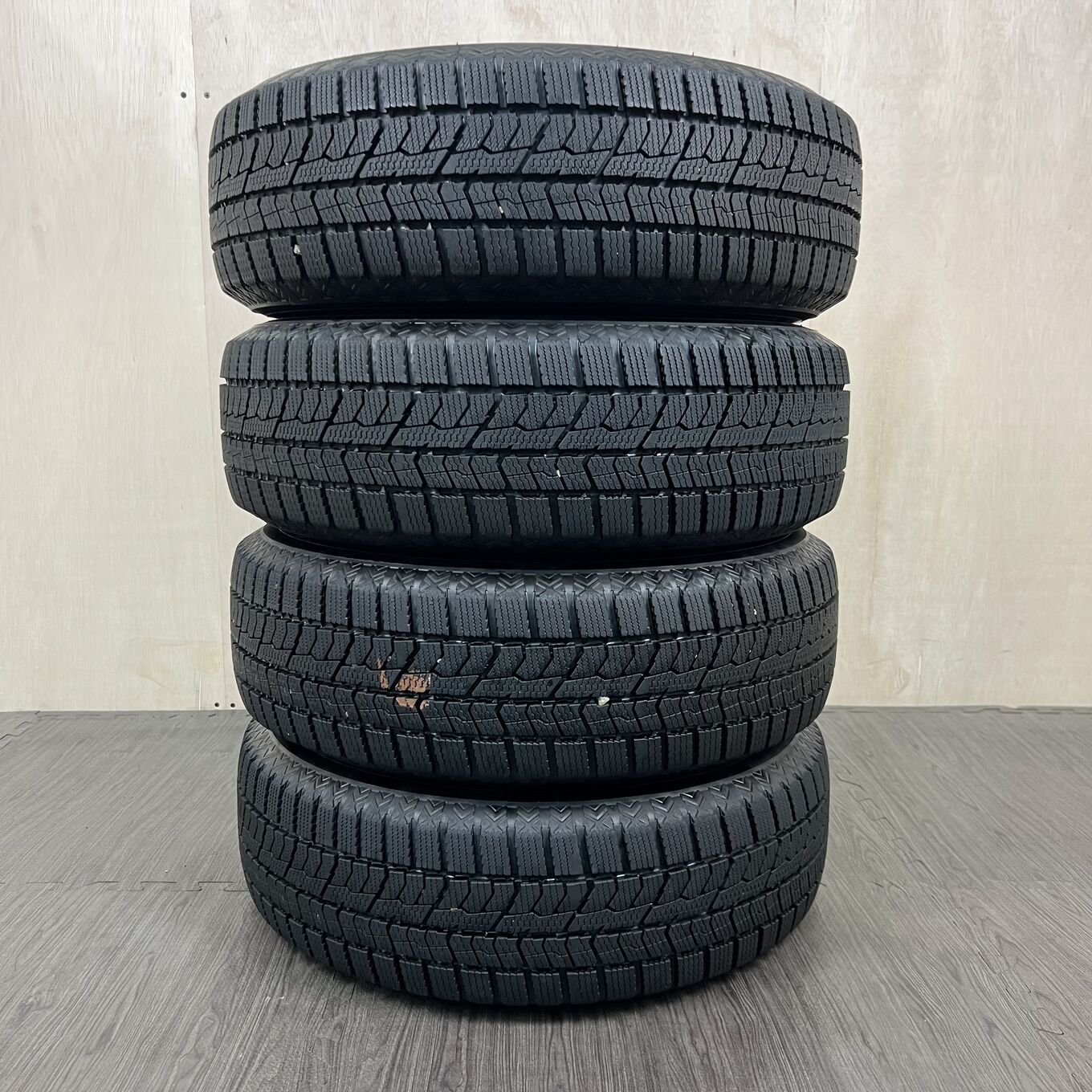 185/70 R14 Toyo OBSERVE GS122 — 16 900 ¥/комплект