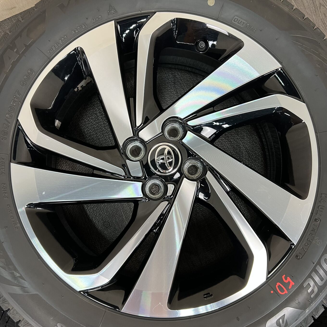 Bridgestone RAZE 195/60 R17, фото 5
