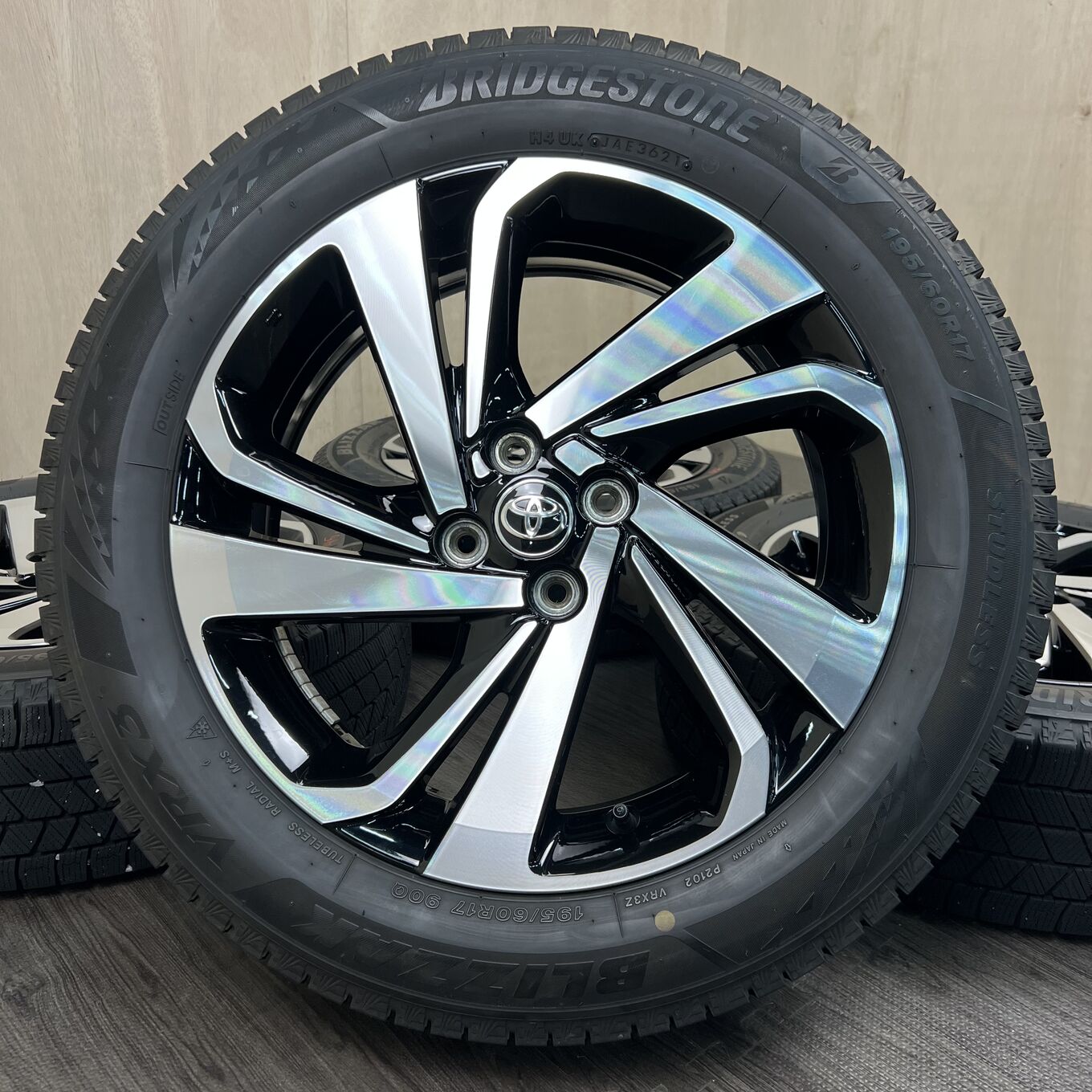 Bridgestone RAZE 195/60 R17, фото 6