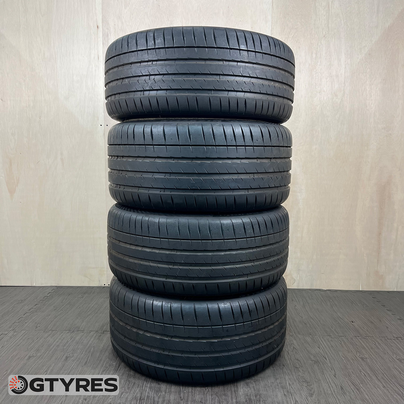 Michelin PILOT SPORT 4 265/40 R20, фото 3