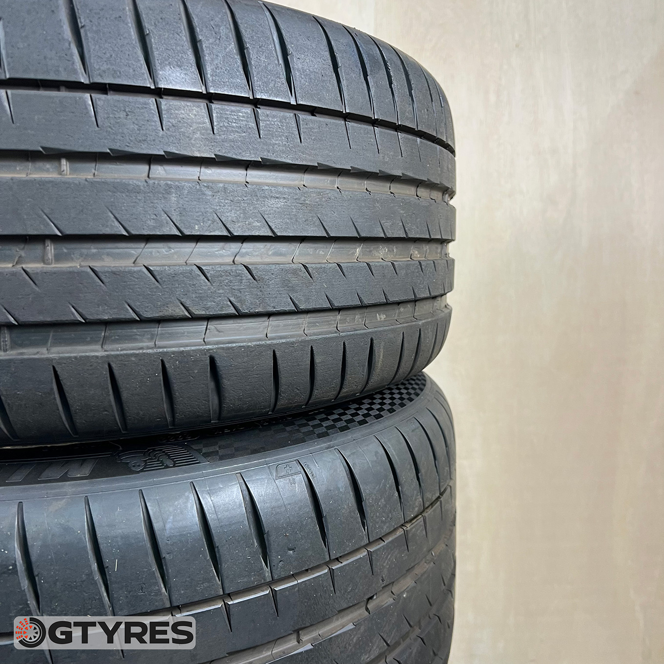 Michelin PILOT SPORT 4 265/40 R20, фото 4