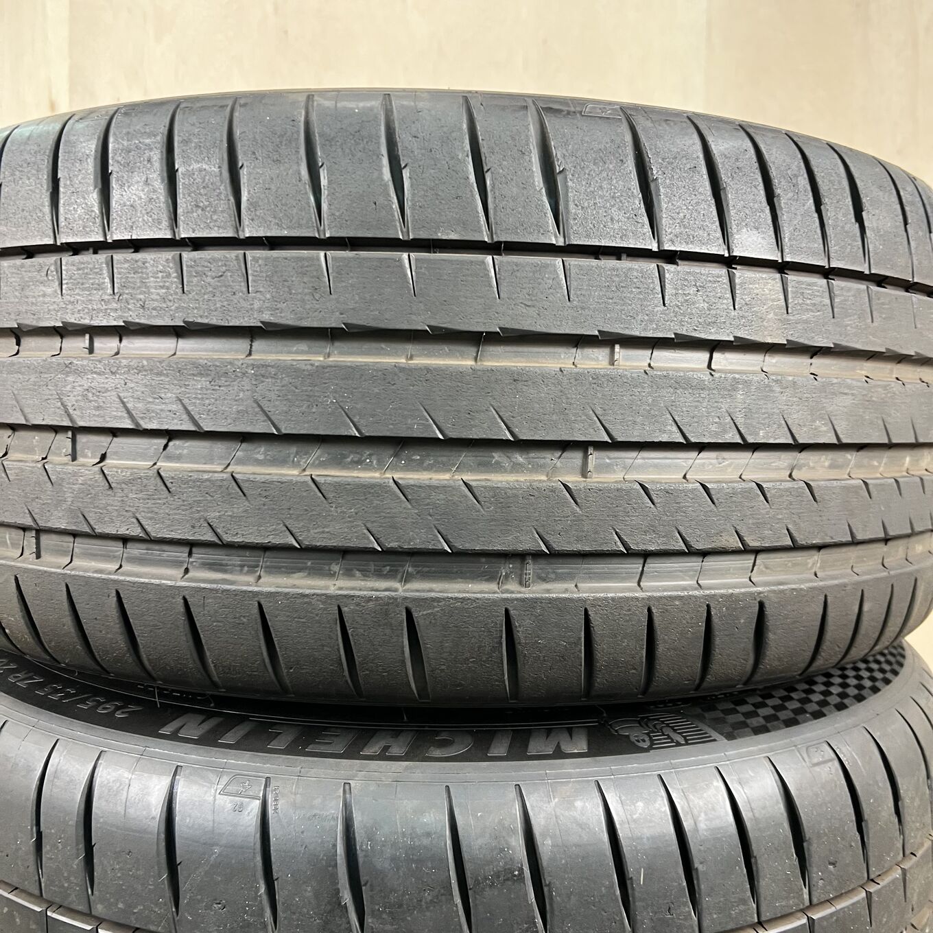 Michelin PILOT SPORT 4 265/40 R20, фото 2