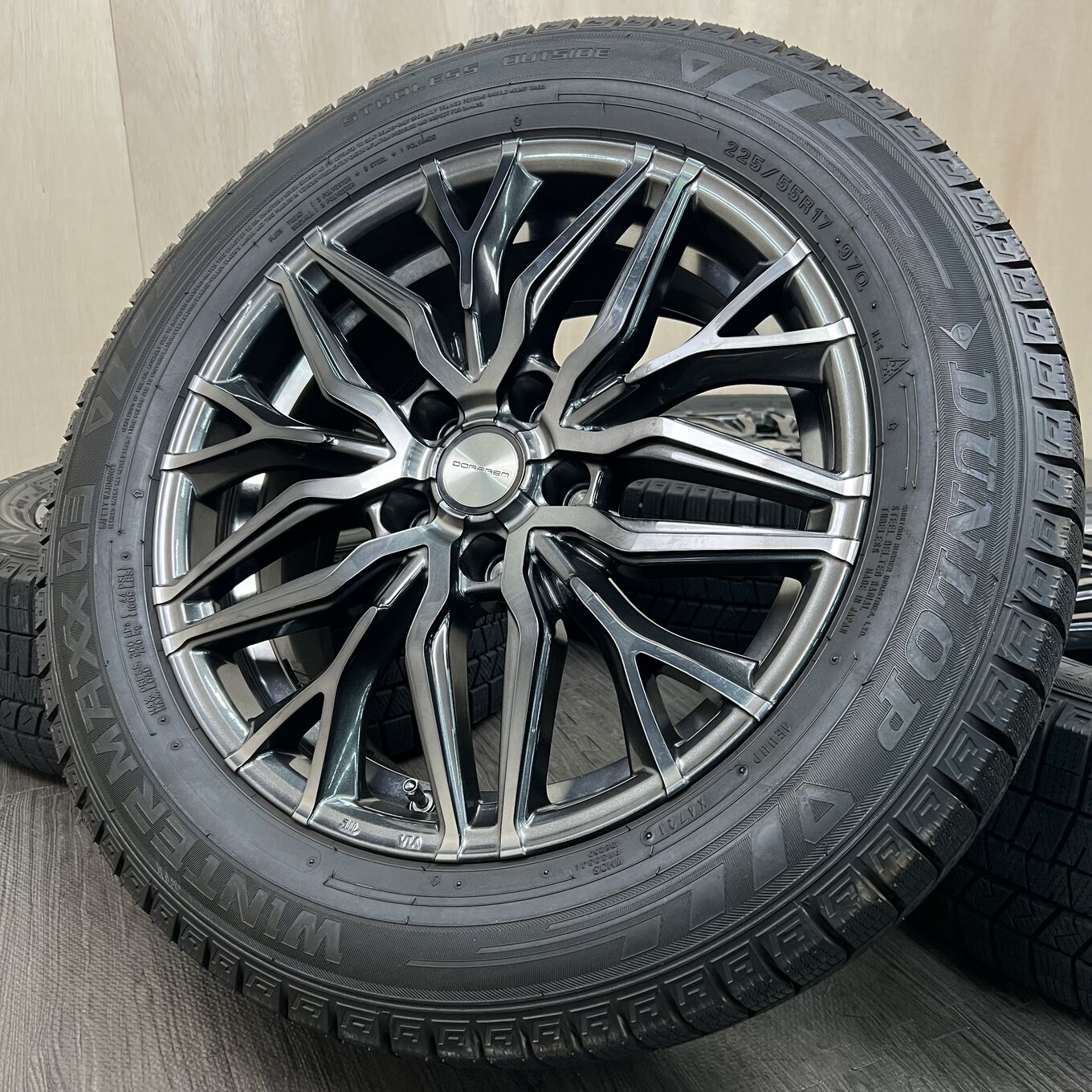 R17 7J ET38 5x114.3 VARGLE — 40 700 ¥/комплект