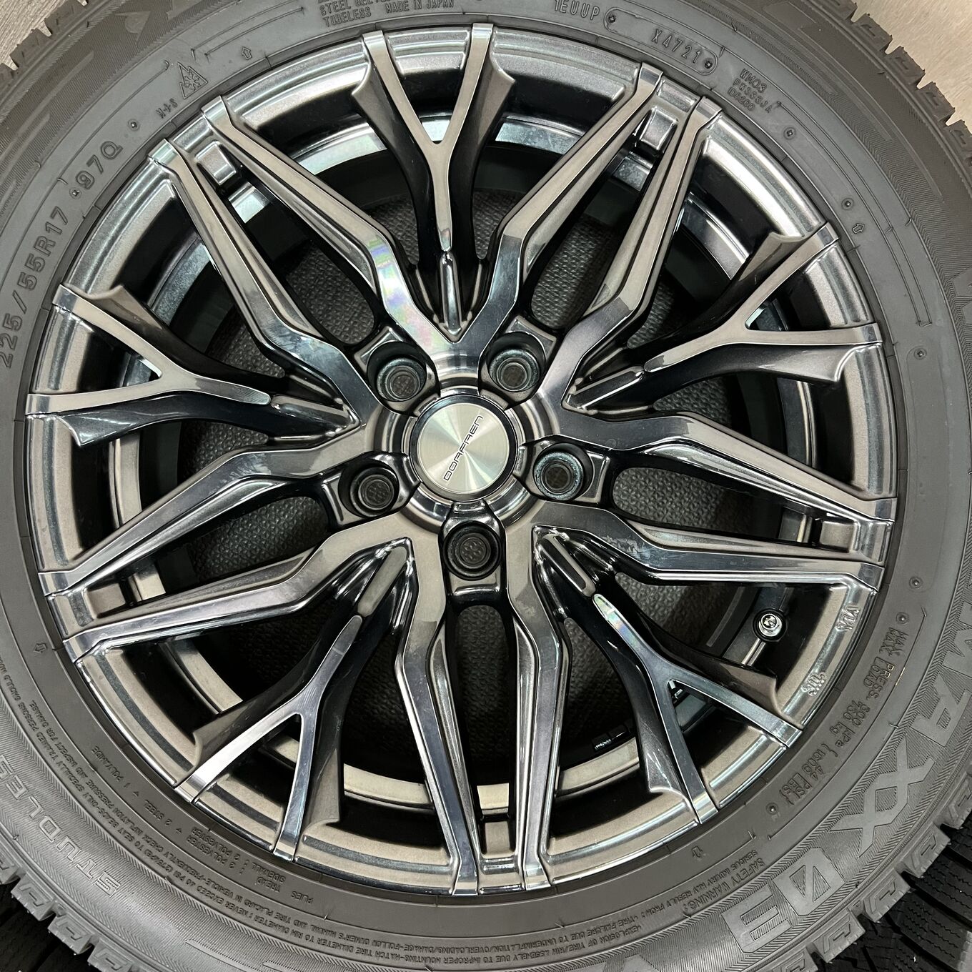 Dunlop VARGLE 225/55 R17, фото 4