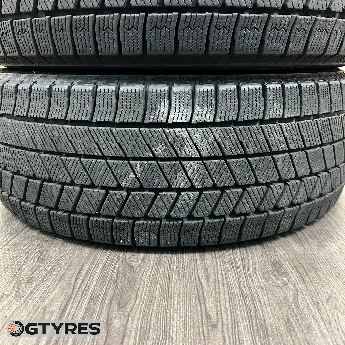 Bridgestone BLIZZAK VRX3 195/55 R16, фото 2