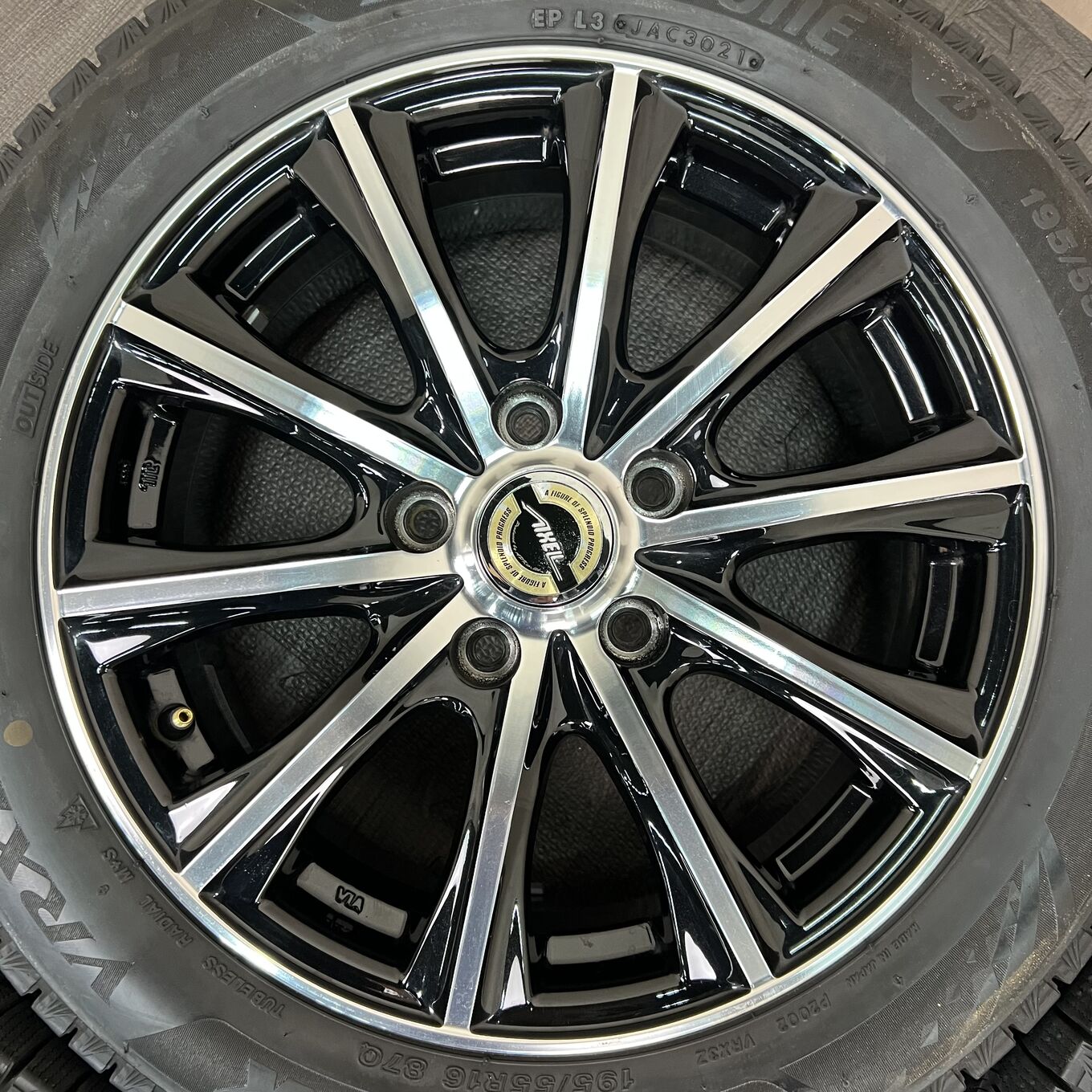 Bridgestone AXEL 195/55 R16, фото 4