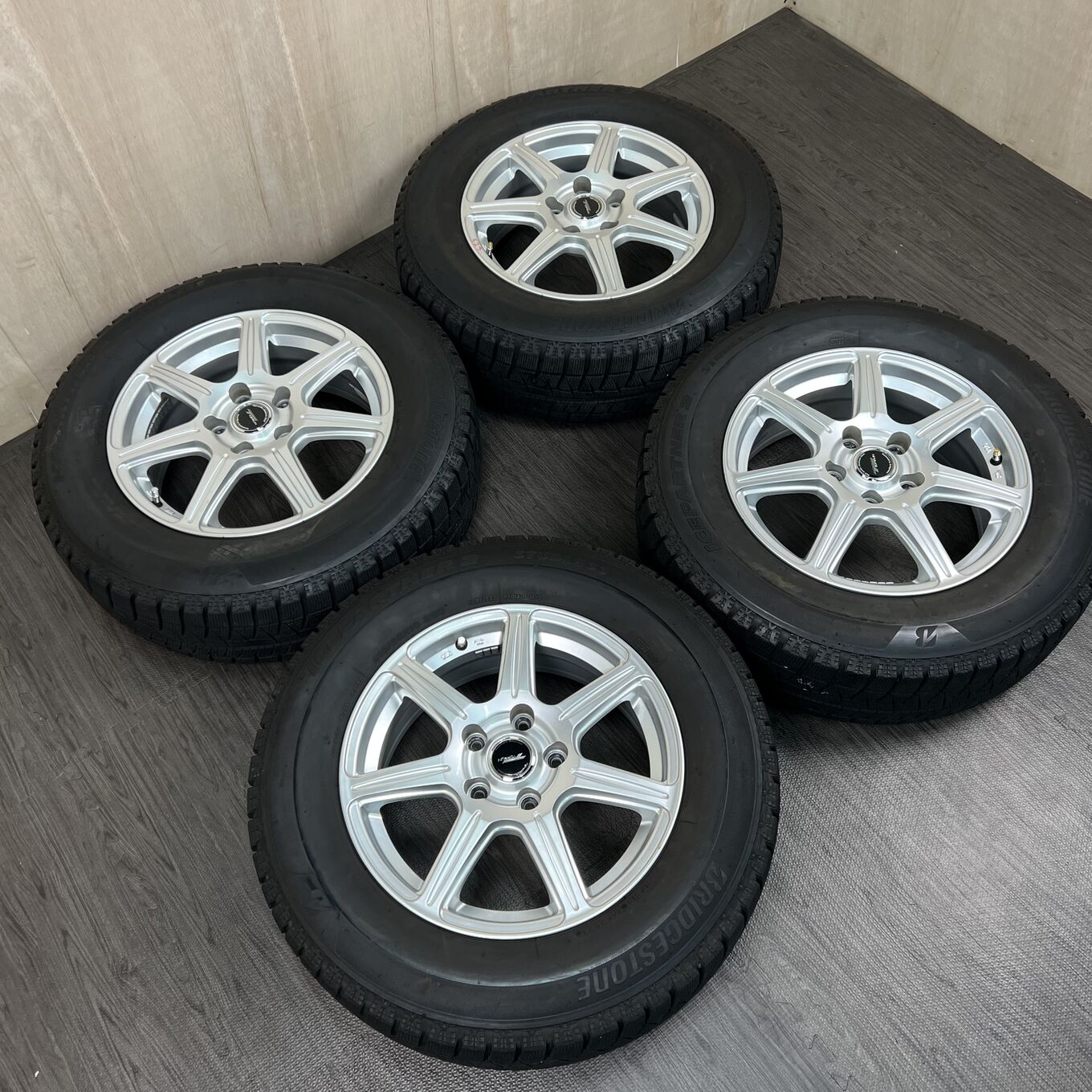 Bridgestone TOPRUN R7 215/65 R16, фото 6