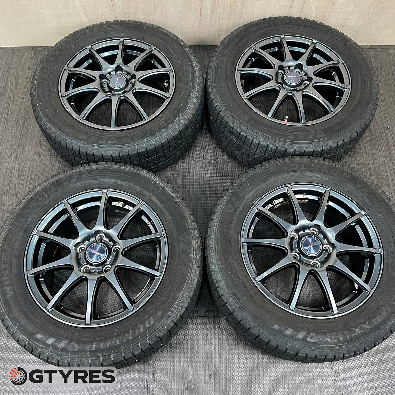 215/60 R16 Dunlop WINTERMAXX WM03 — 37 500 ¥/комплект