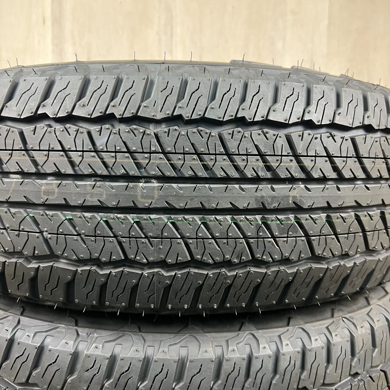 Falken WILDPEAK A/T 225/60 R18, фото 2
