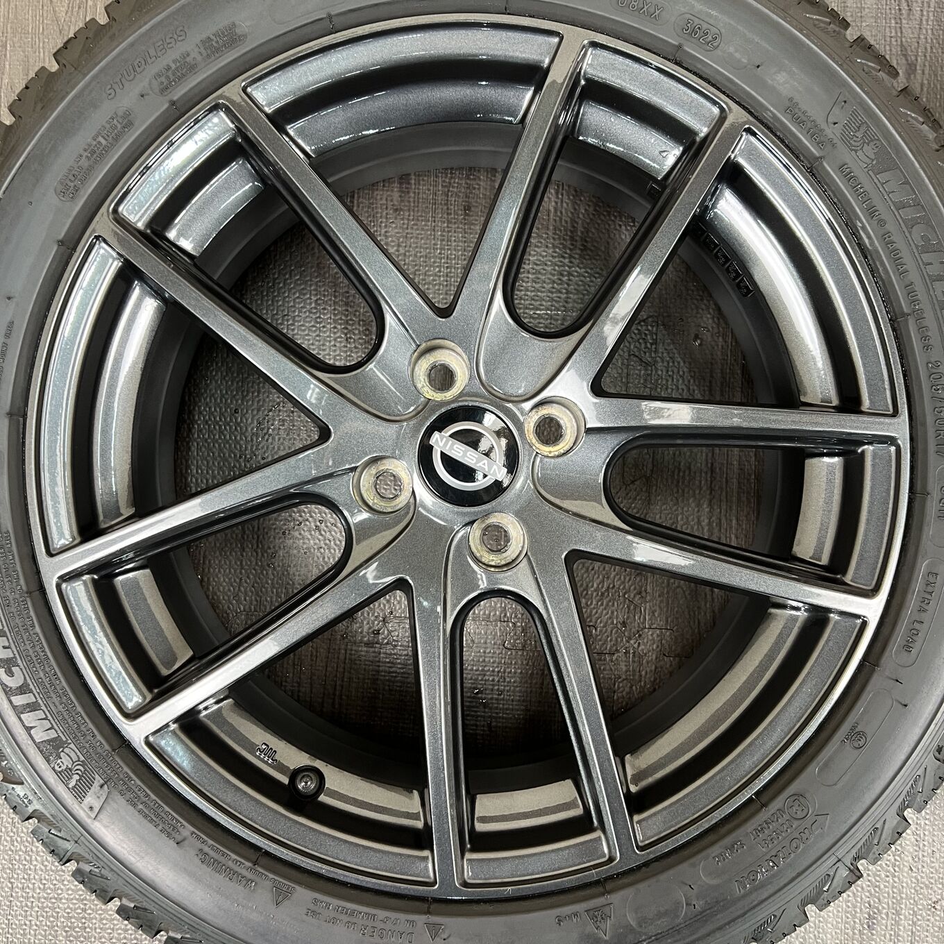 Michelin NOTE AURA 205/50 R17, фото 2