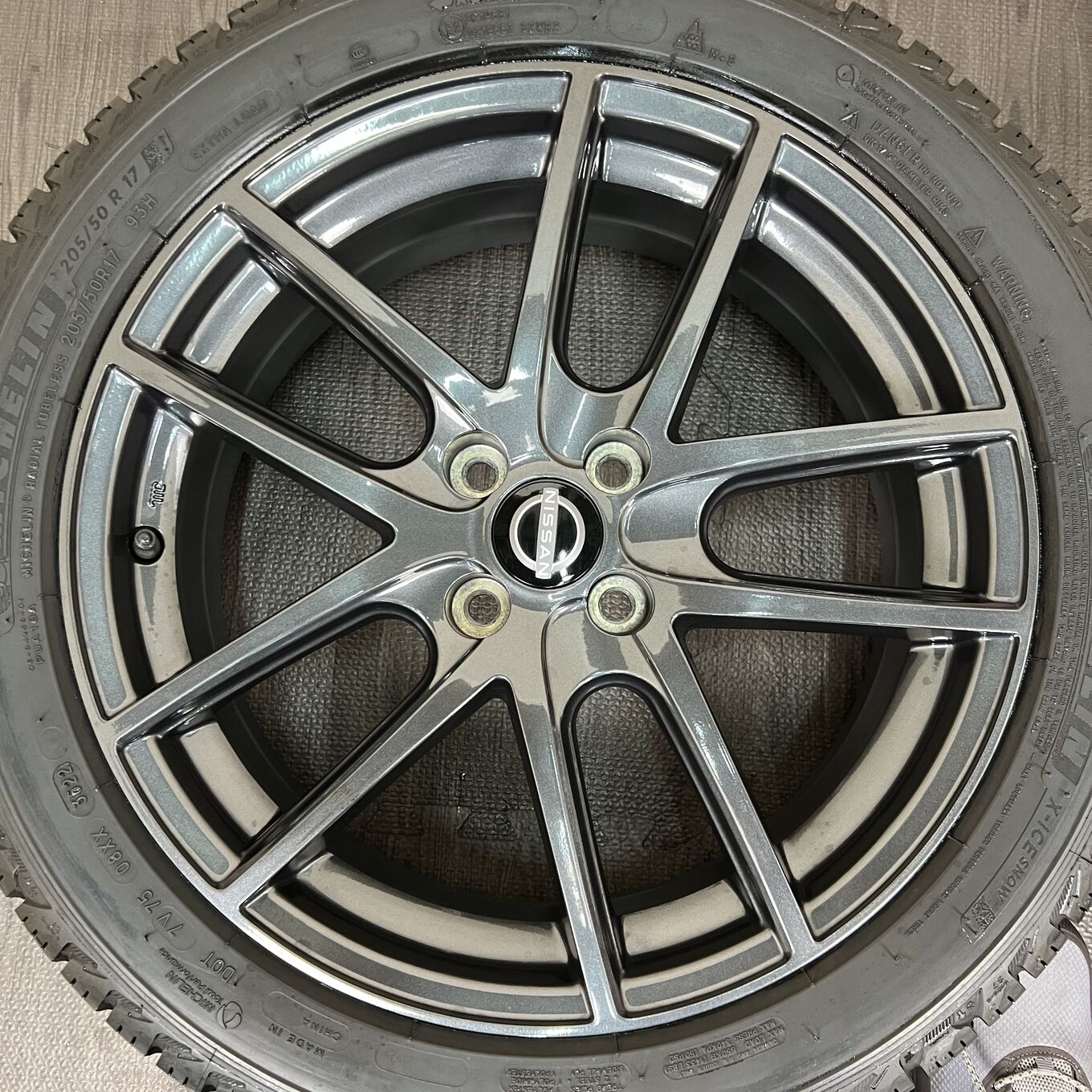 Michelin NOTE AURA 205/50 R17, фото 4