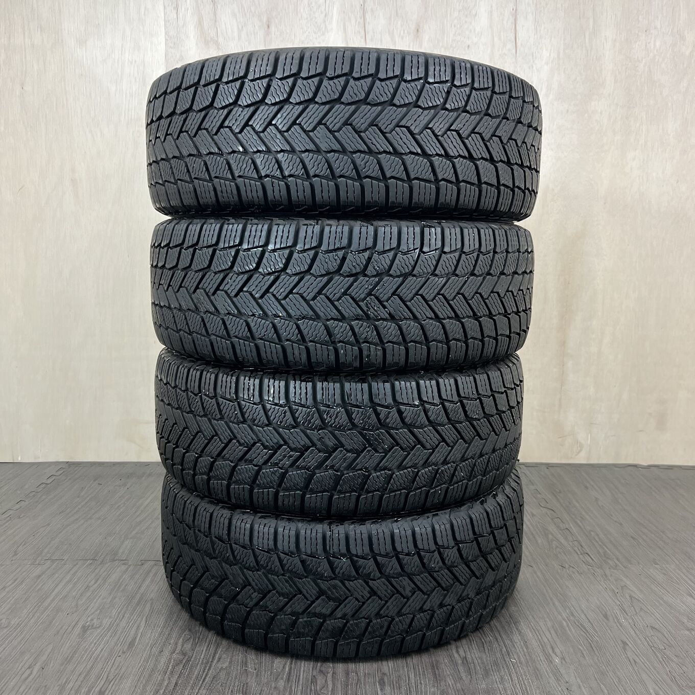 205/50 R17 Michelin X-ICE SNOW — 33 900 ¥/комплект