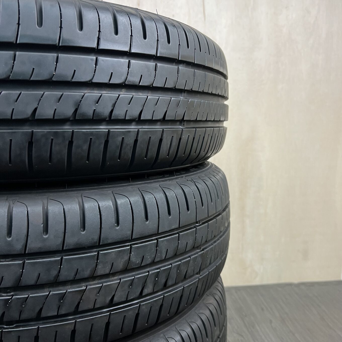 Dunlop ENASAVE EC204 205/60 R16, фото 6