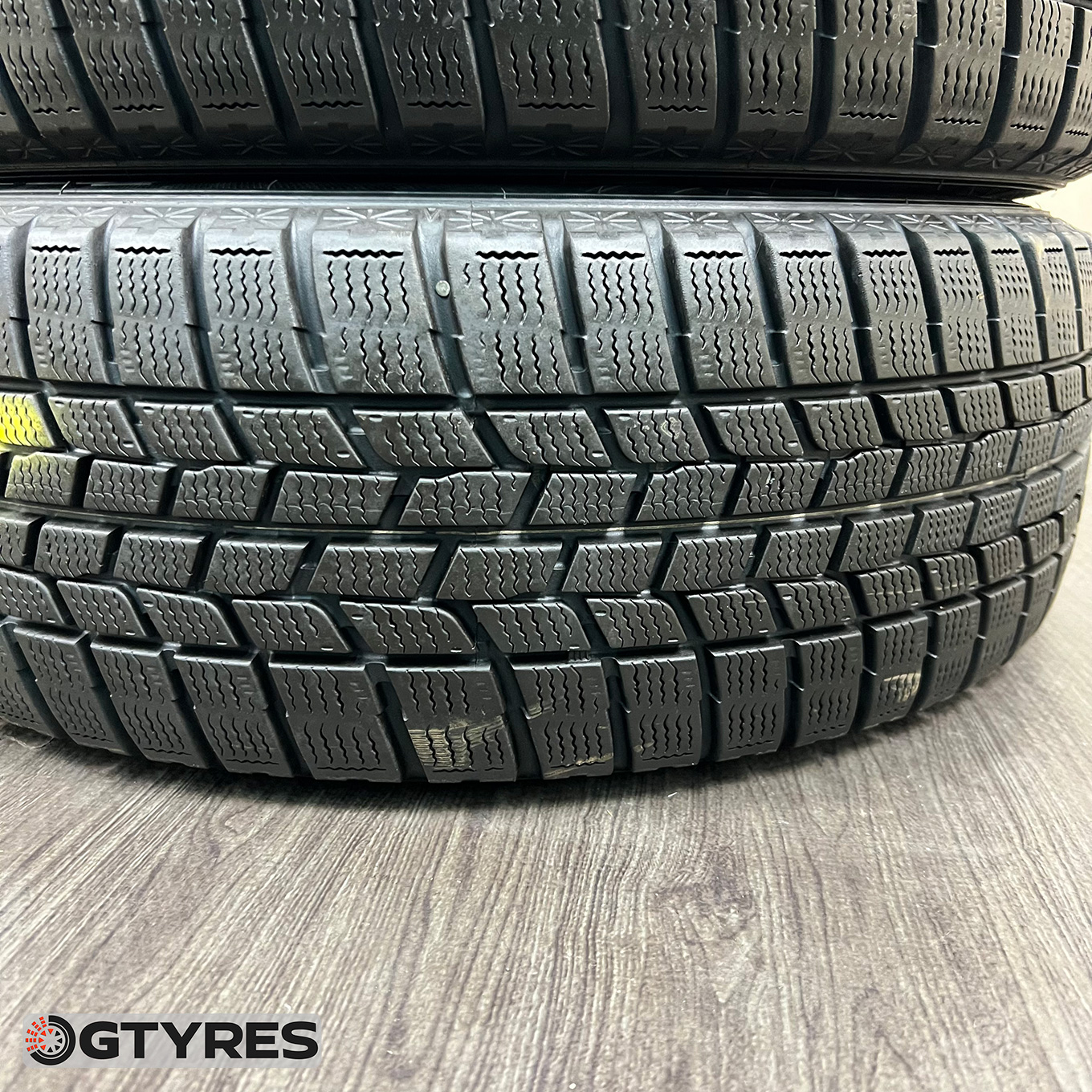 Goodyear ICE NAVI 6 205/55 R16, фото 2