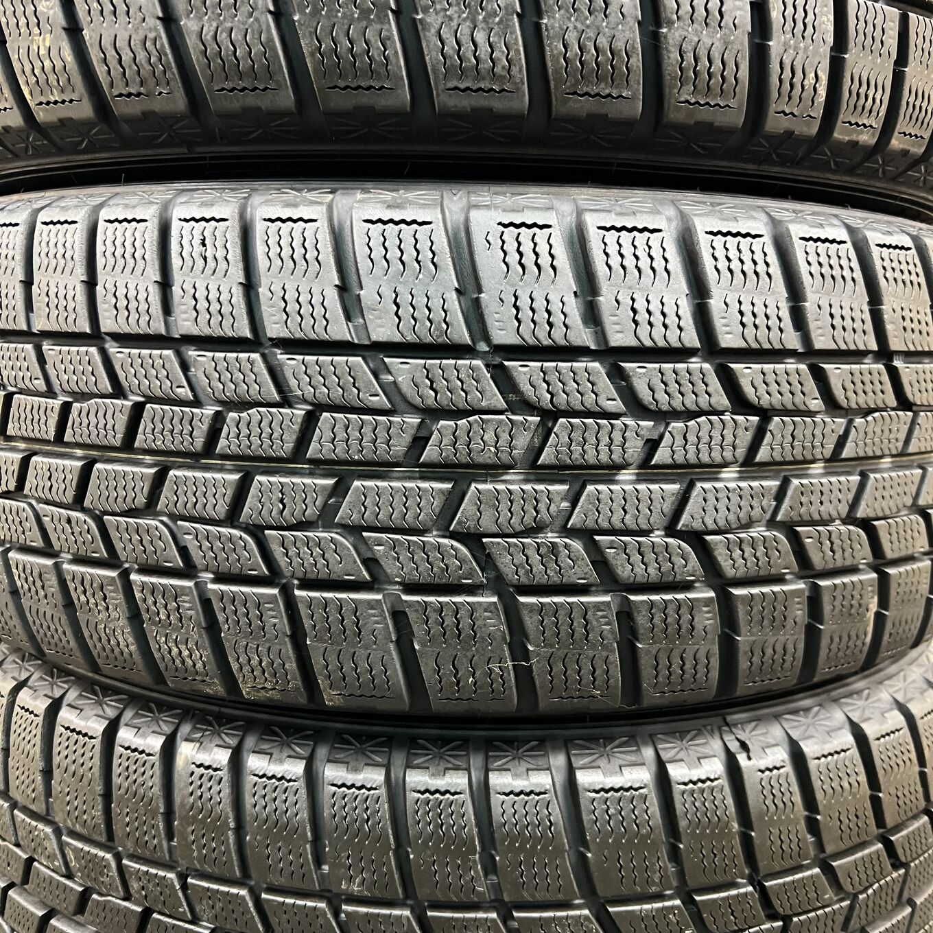 Goodyear ICE NAVI 6 205/55 R16, фото 3