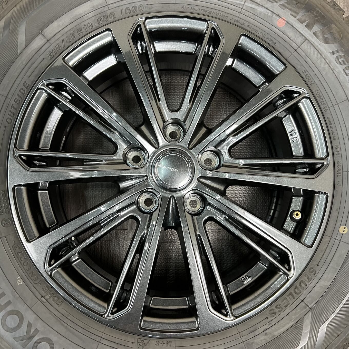 Yokohama ICE GUARD IG60 215/65 R16, фото 3