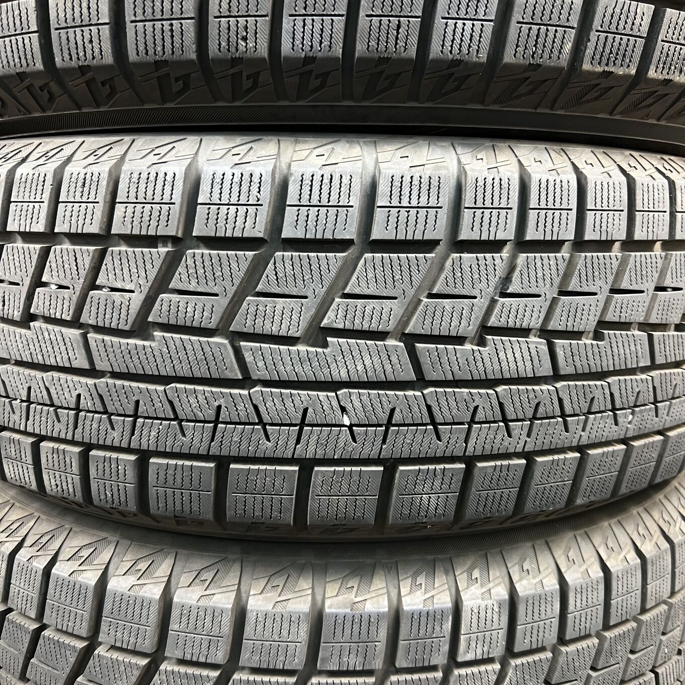 Yokohama ICE GUARD IG60 215/65 R16, фото 4