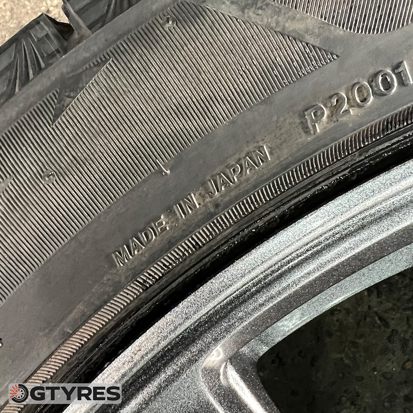 Bridgestone BLIZZAK VRX3 225/45 R18, фото 5