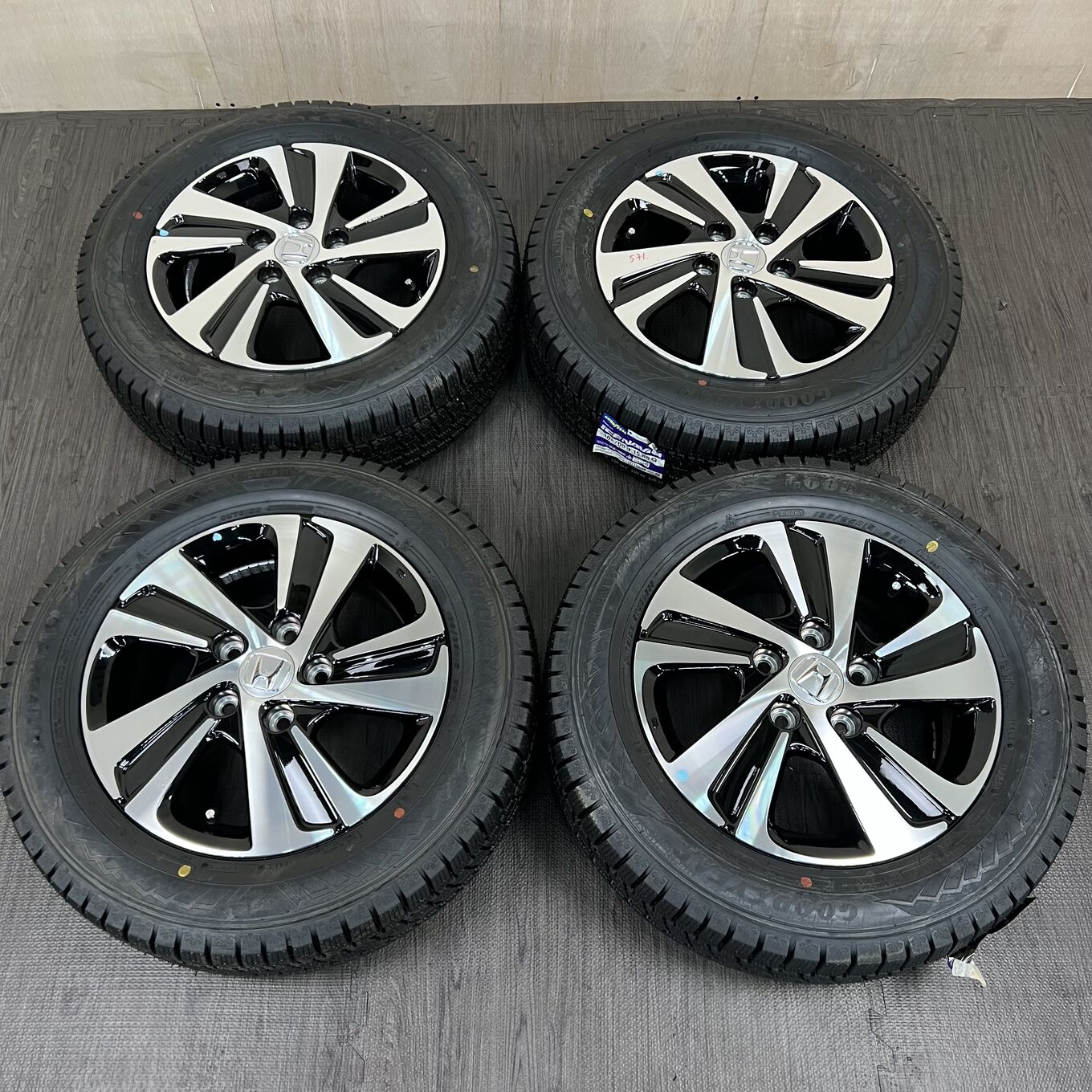 FREED R15 5.5J ET49 5x114.3, фото 6