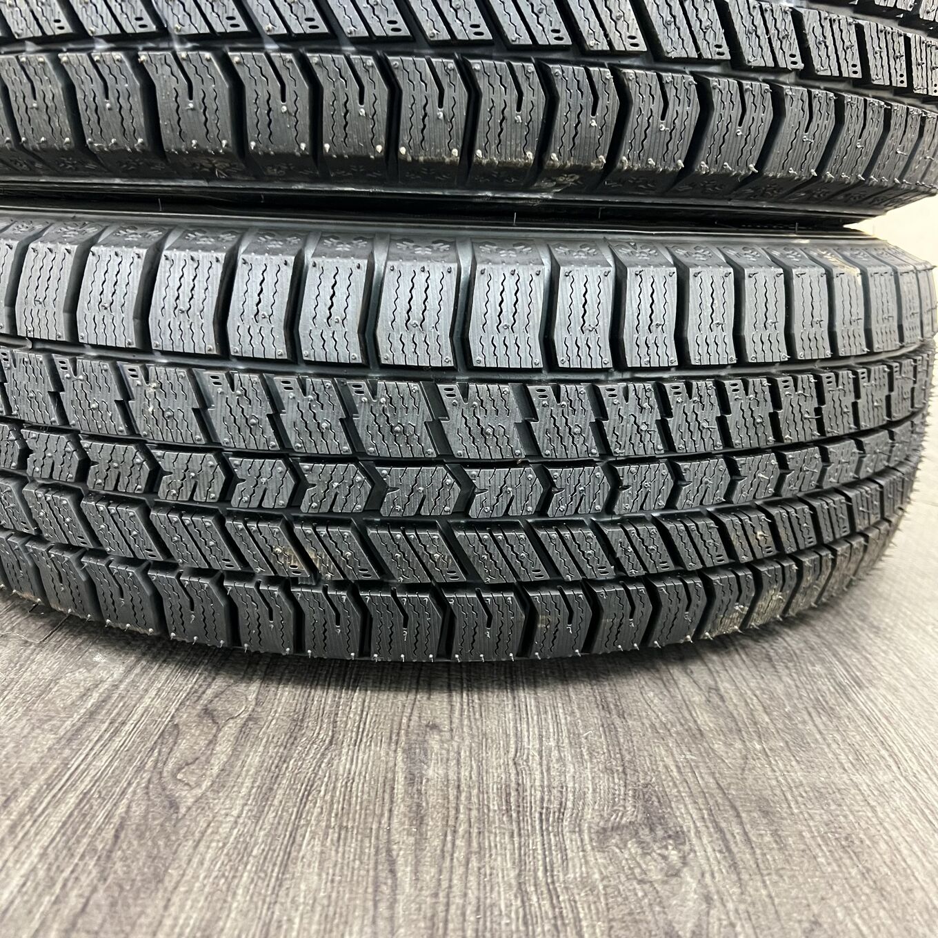 Goodyear ICE NAVI 8 185/65 R15, фото 5