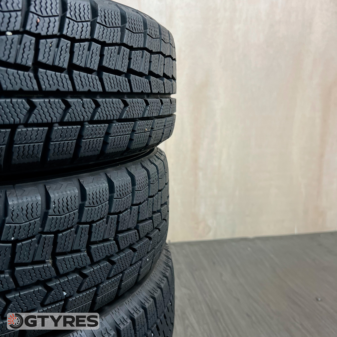 Yokohama BLUEARTH ES32 215/45 R17, фото 4